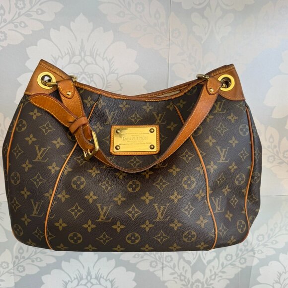 Louis Vuitton Galliera PM Handbag - Picture 1 of 11